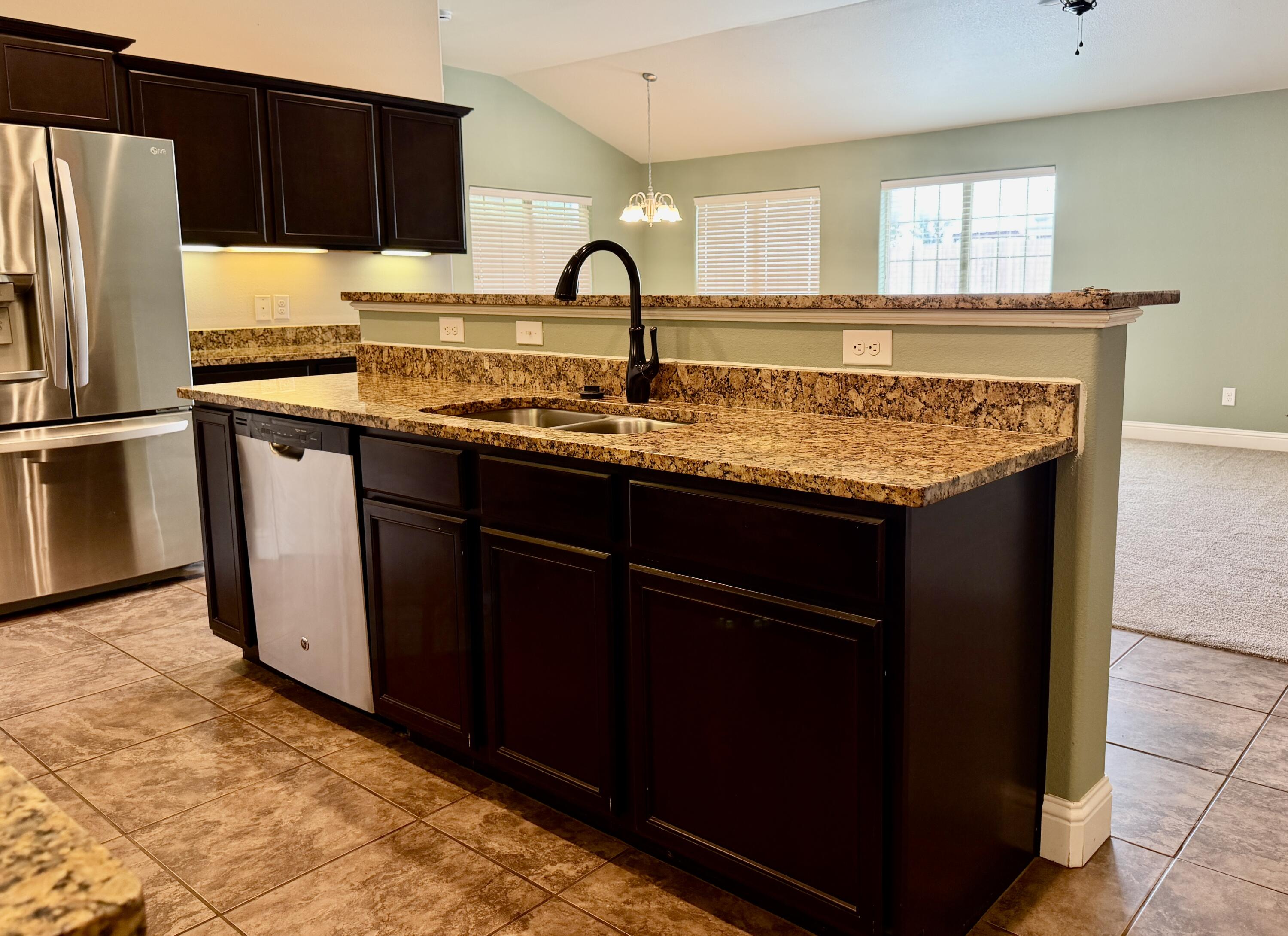3110 128th Street Lubbock, TX 79423 - Photo 11 of 39 C7CE55E0-7427-4BCF-8CDD-61293E5C7217_1_2