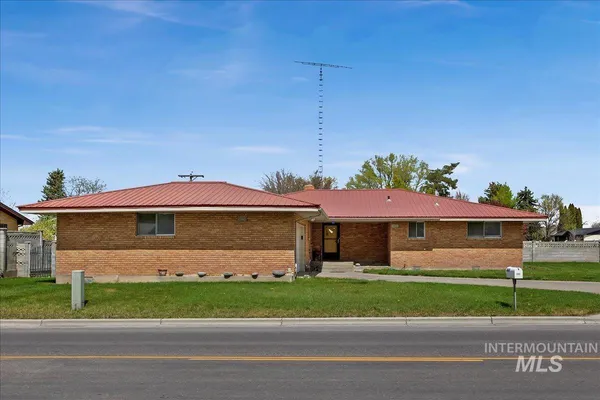$359,000 | 2012 21st Street, Heyburn, ID 83336