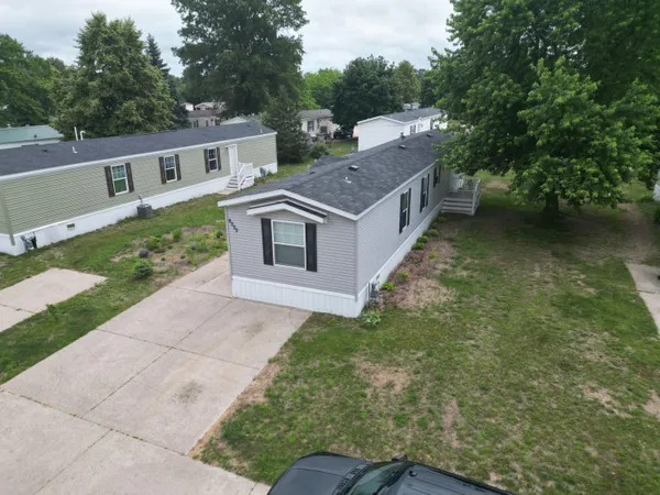 $80,000 | 9020 4 Winds Lane West, West Olive, MI 49460