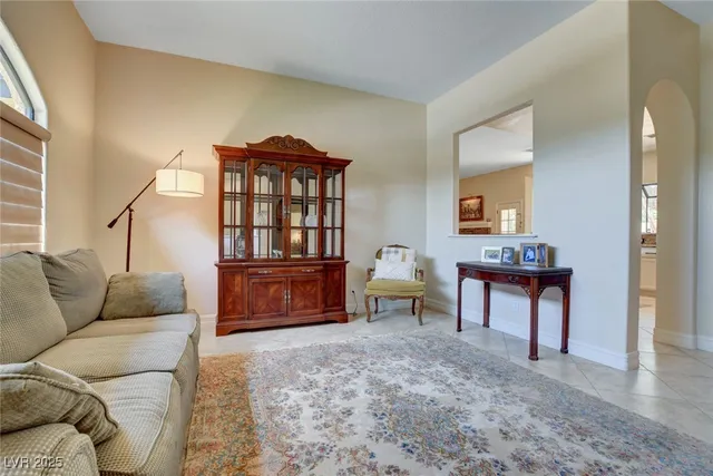 $3,000 | 4726 Monument Valley Road, Las Vegas, NV 89129