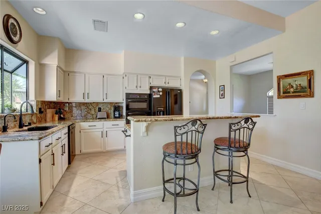 $3,000 | 4726 Monument Valley Road, Las Vegas, NV 89129