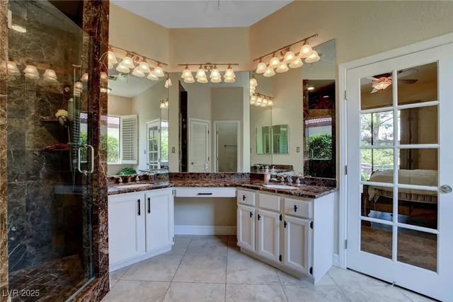 $3,000 | 4726 Monument Valley Road, Las Vegas, NV 89129