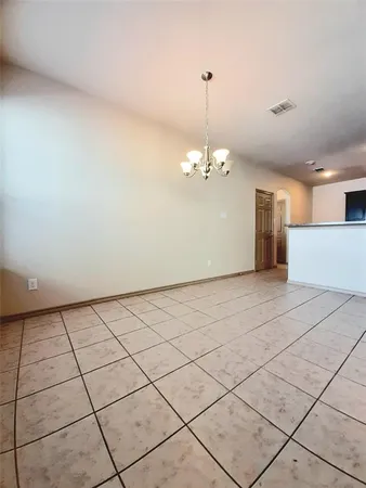 $2,100 | 10916 Hopewell Lane, Fort Worth, TX 76179