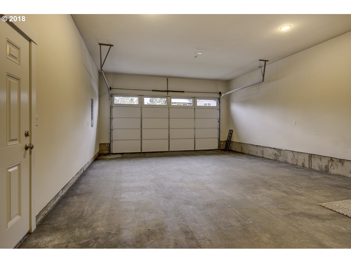1761 Northeast Robert Road Estacada, OR 97023 - Photo 31 of 31 Gallery Image 31