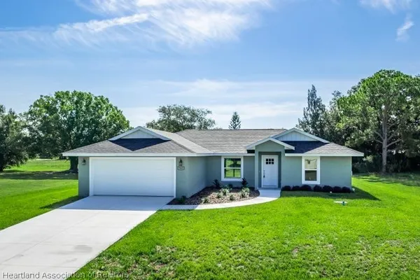 $379,000 | 7609 Honey Suckle Drive, Sebring, FL 33876