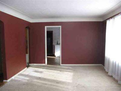 210 West Rolfe Street Perry, MI 48872 - Photo 3 of 9 20132986-2.JPG