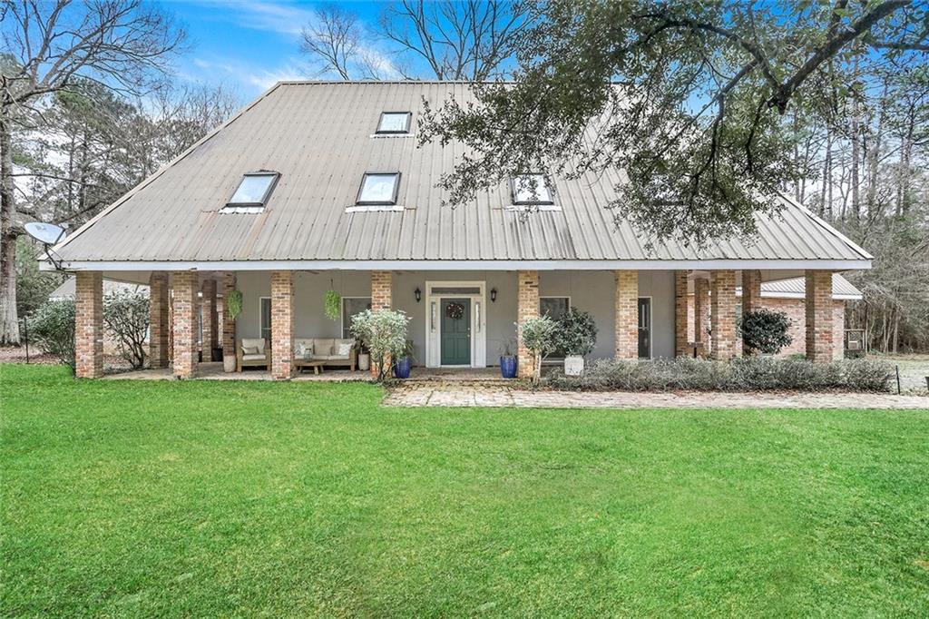 18468 Reeves Drive Covington, LA 70435 - Photo 1 of 30 Gallery Image 1