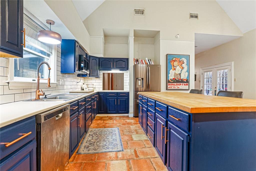 18468 Reeves Drive Covington, LA 70435 - Photo 9 of 30 Gallery Image 9