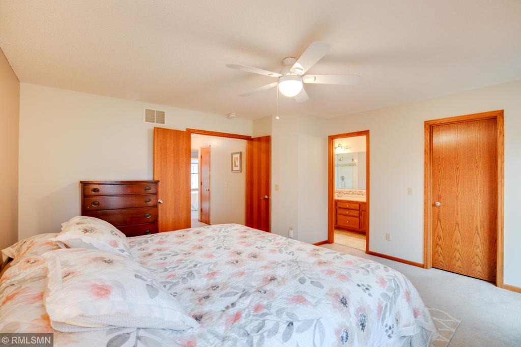 721 Havenhill Road Eagan, MN 55123 - Photo 20 of 36 Gallery Image 20