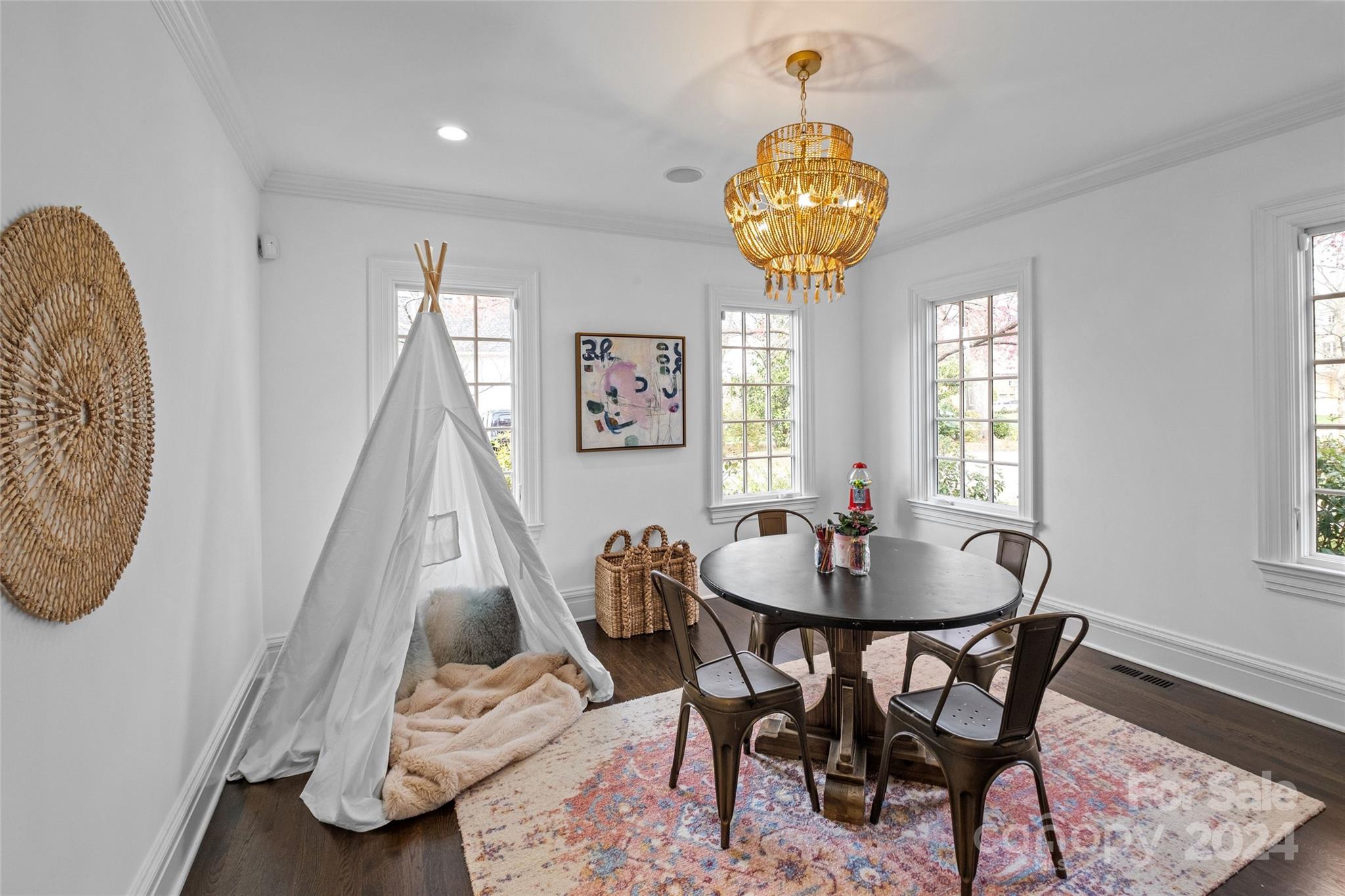 1930 Queens Road West Charlotte, NC 28209 - Photo 13 of 47 a dining room with furniture and window