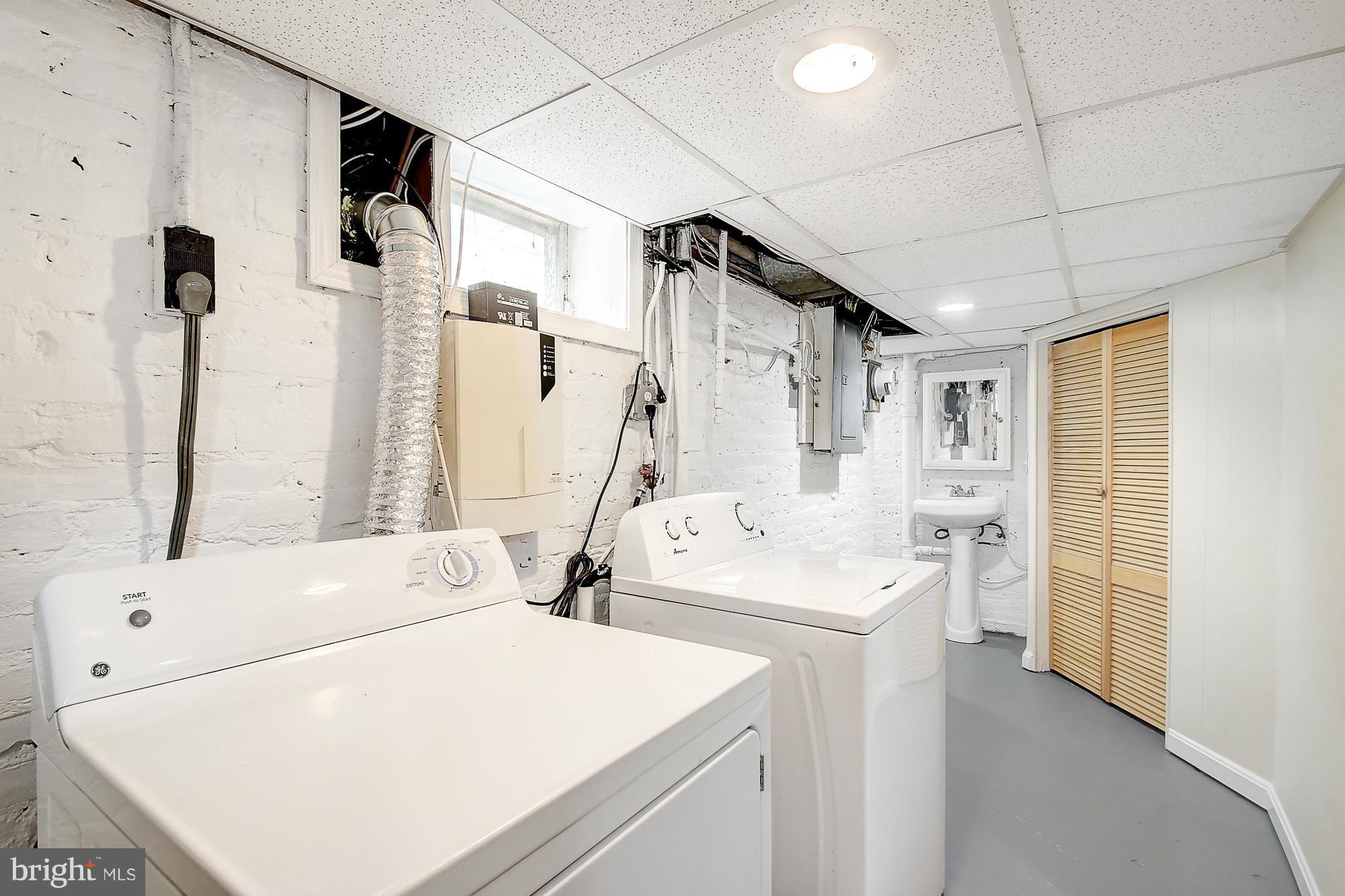 21 Kinship Road Dundalk, MD 21222 - Photo 22 of 30 Interior (General)