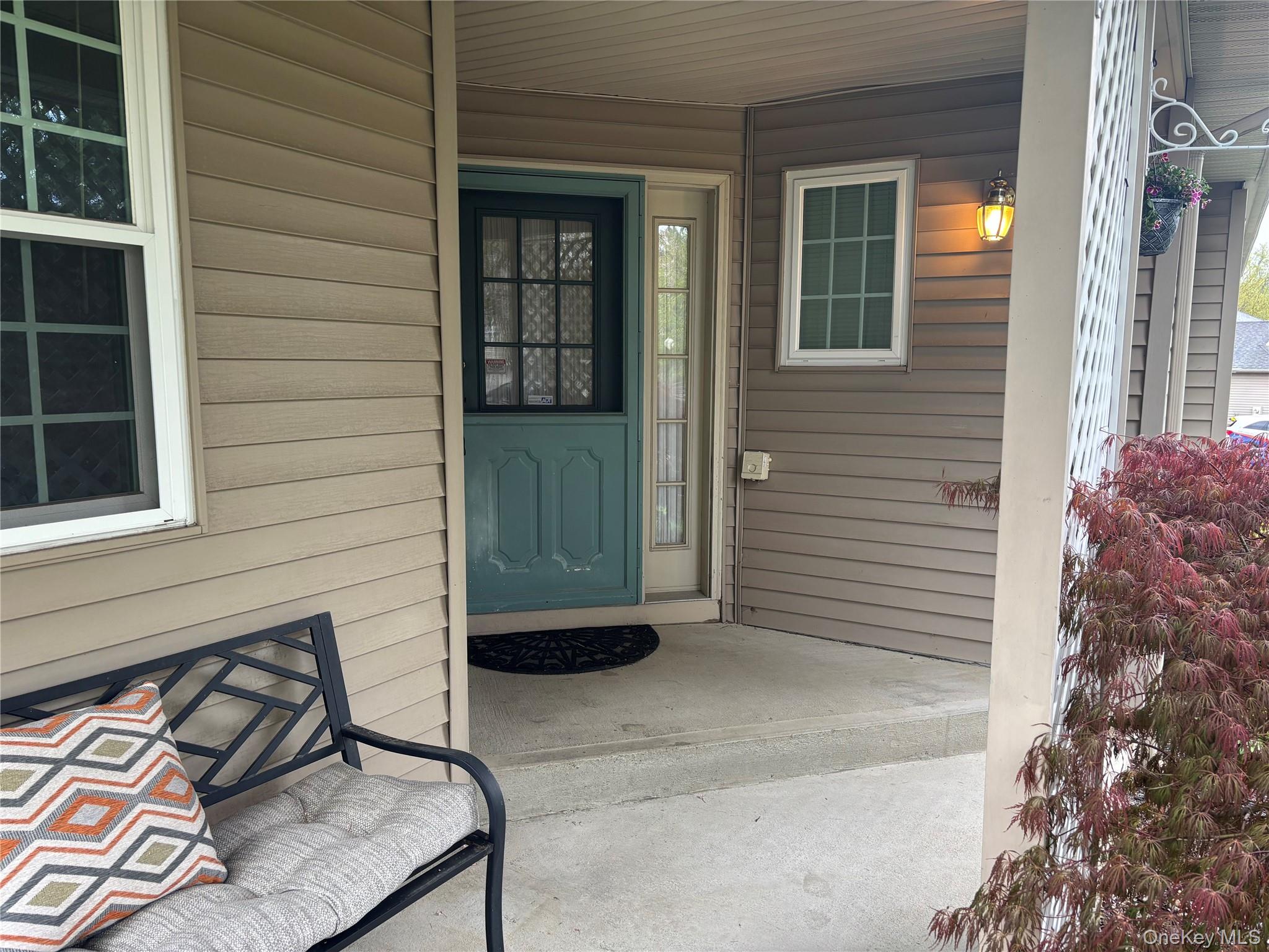 131 Elmcrest Drive Fishkill, NY 12524 - Photo 6 of 27