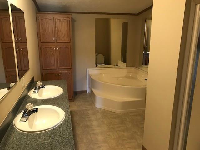 592 Hutter Farm Road Mount Pleasant, PA 15666 - Photo 7 of 25 Gallery Image 7