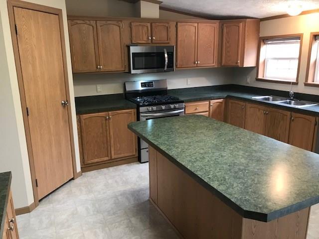 592 Hutter Farm Road Mount Pleasant, PA 15666 - Photo 9 of 25 Gallery Image 9