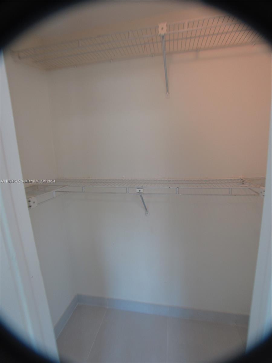 20 Southwest 108th Avenue, Unit F7 Sweetwater, FL 33174 - Photo 20 of 27