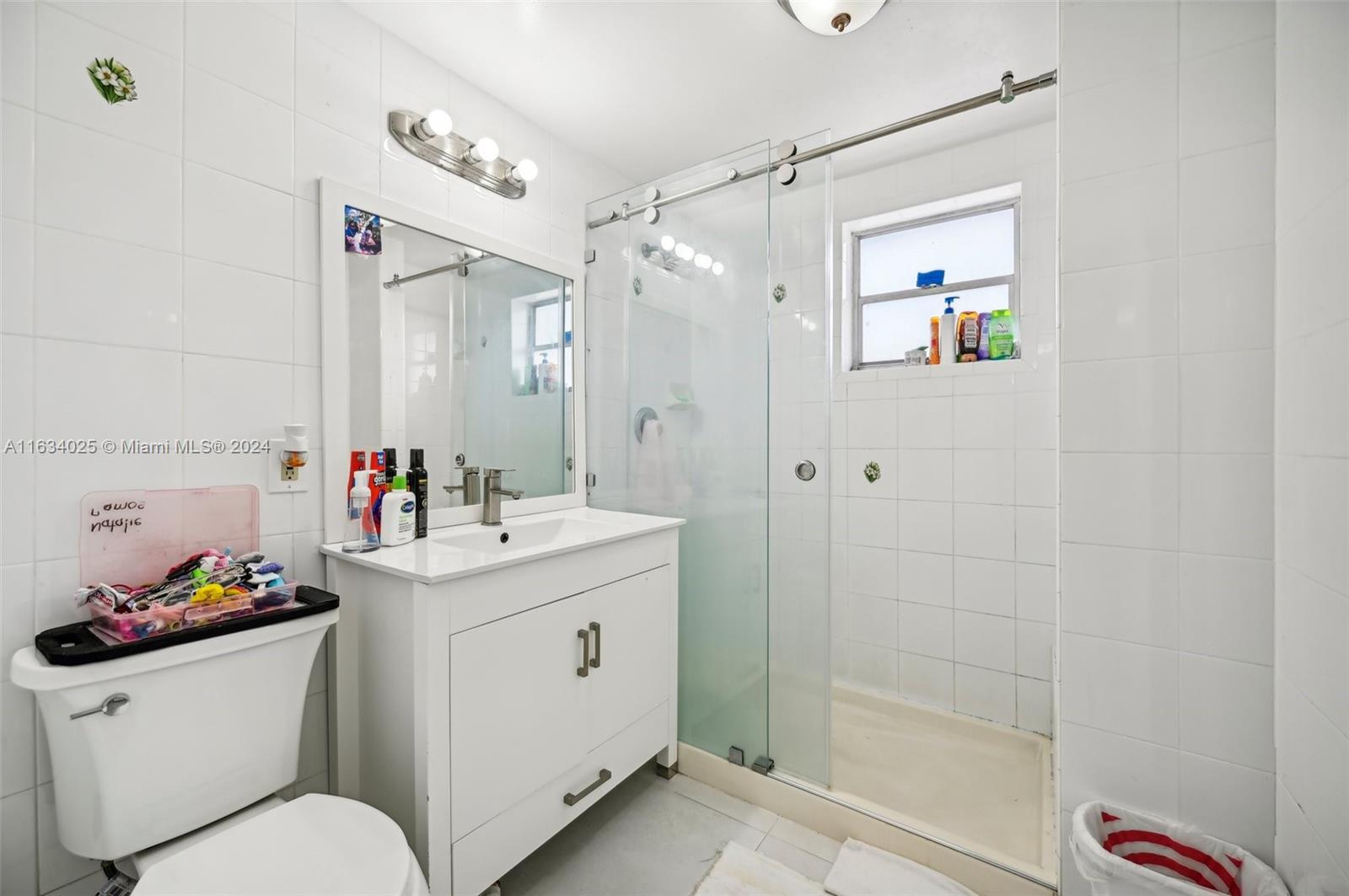 20 Southwest 108th Avenue, Unit F7 Sweetwater, FL 33174 - Photo 6 of 27