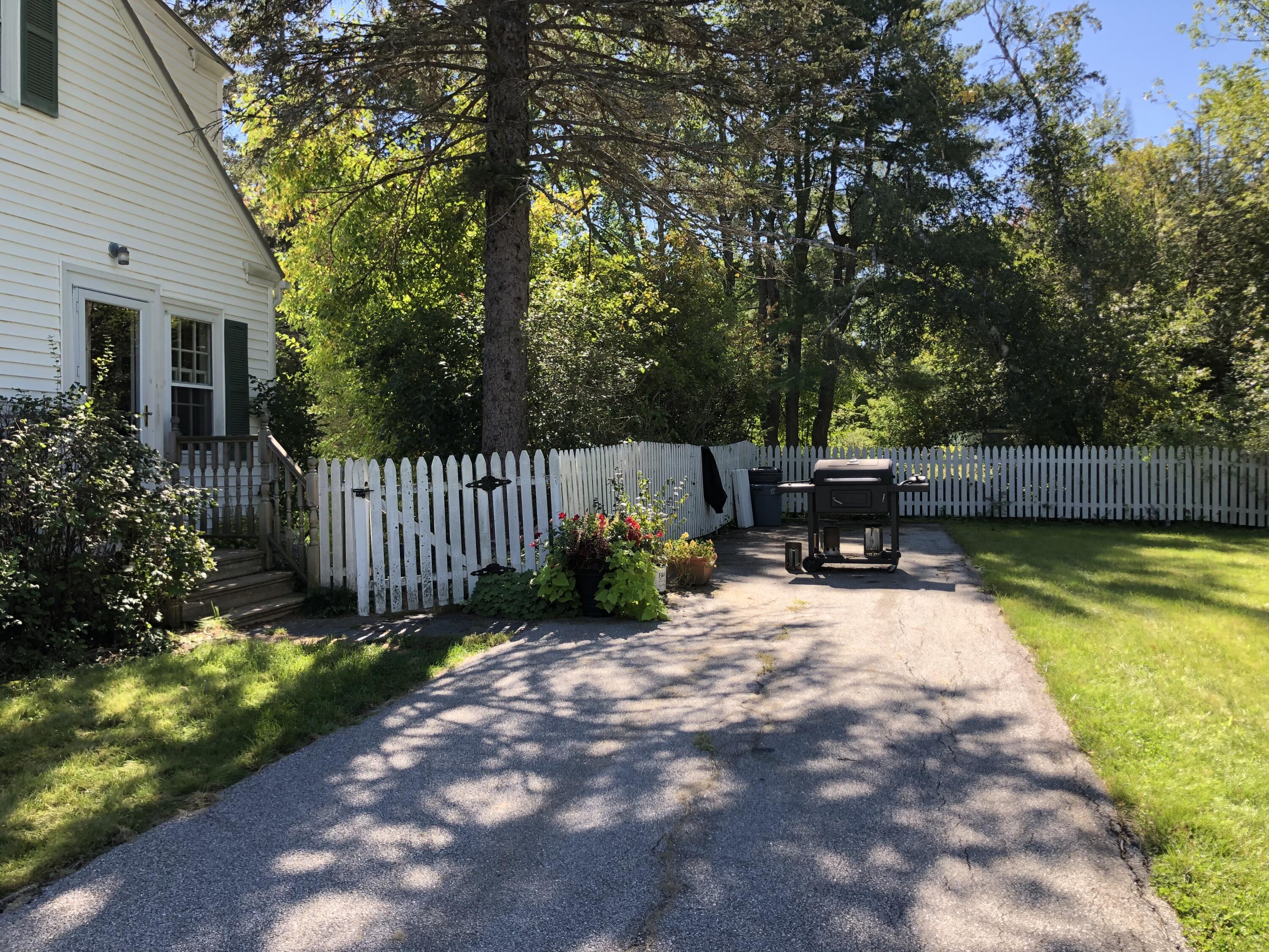 10 Chapel Road Orono, ME 04473 - Photo 3 of 81 IMG-6591