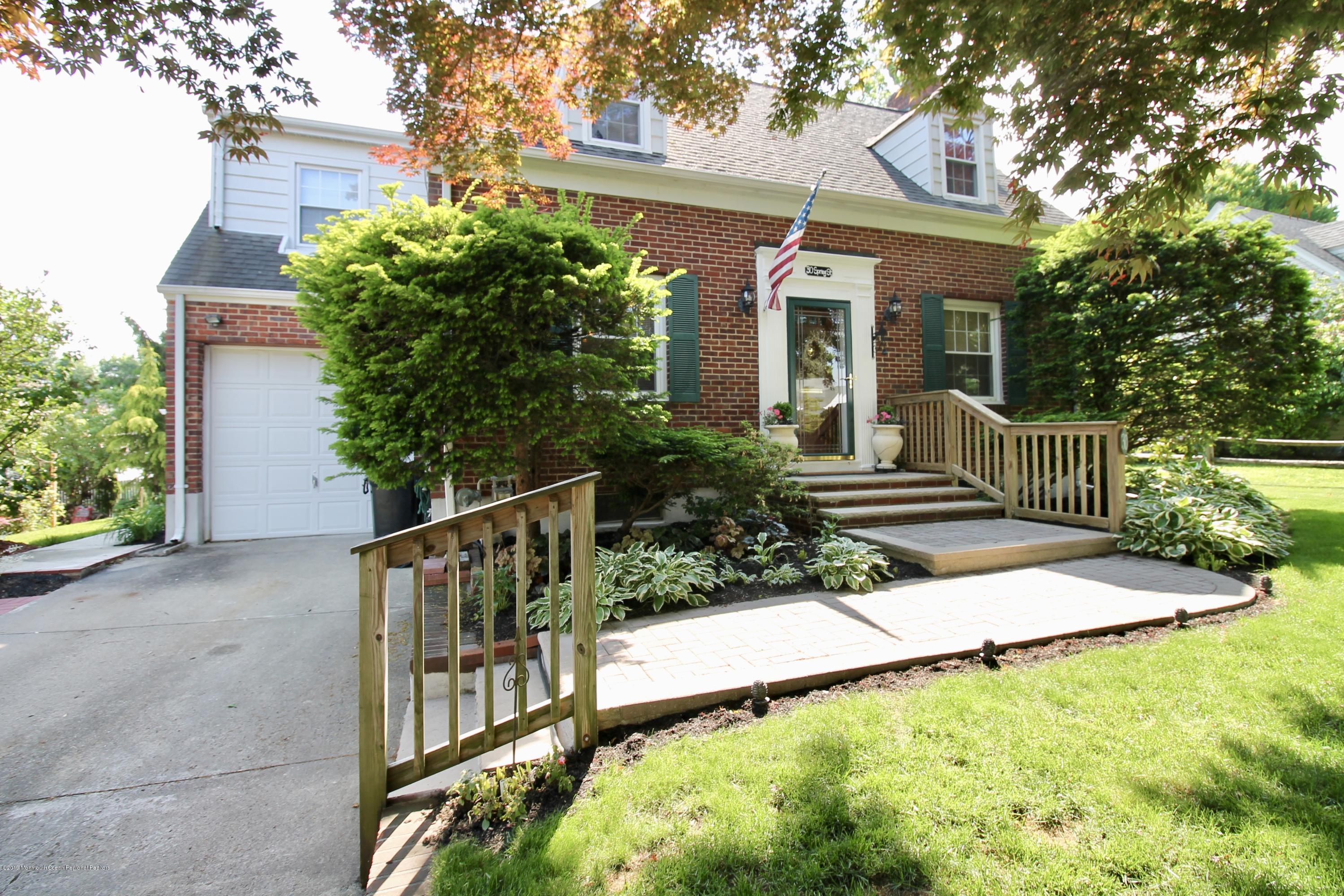 30 Spring Street Freehold, NJ 07728 - Photo 7 of 43 fullsizeoutput_3089