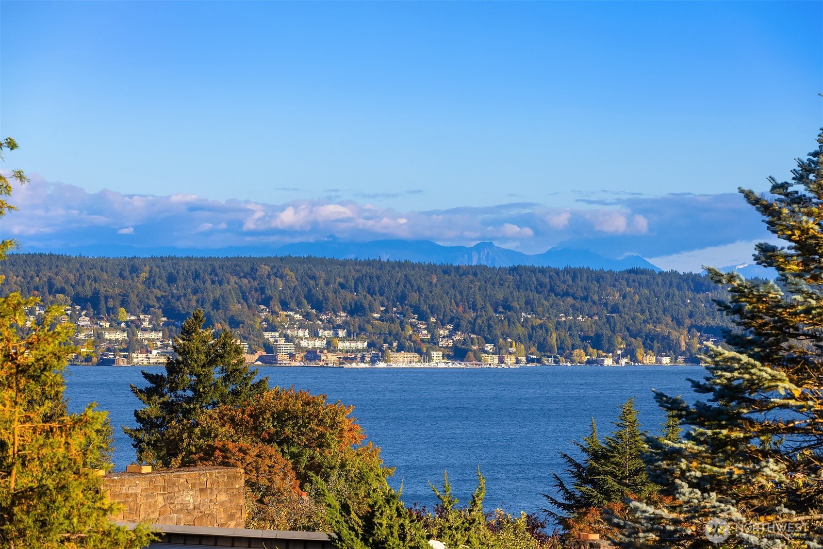 5727 63rd Avenue Northeast Seattle, WA 98105 - Photo 20 of 40