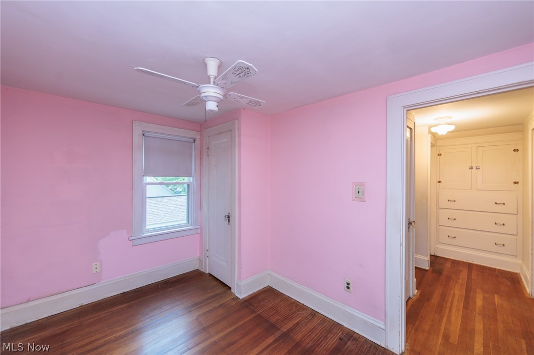 983 Dan Street Akron, OH 44310 - Photo 31 of 46