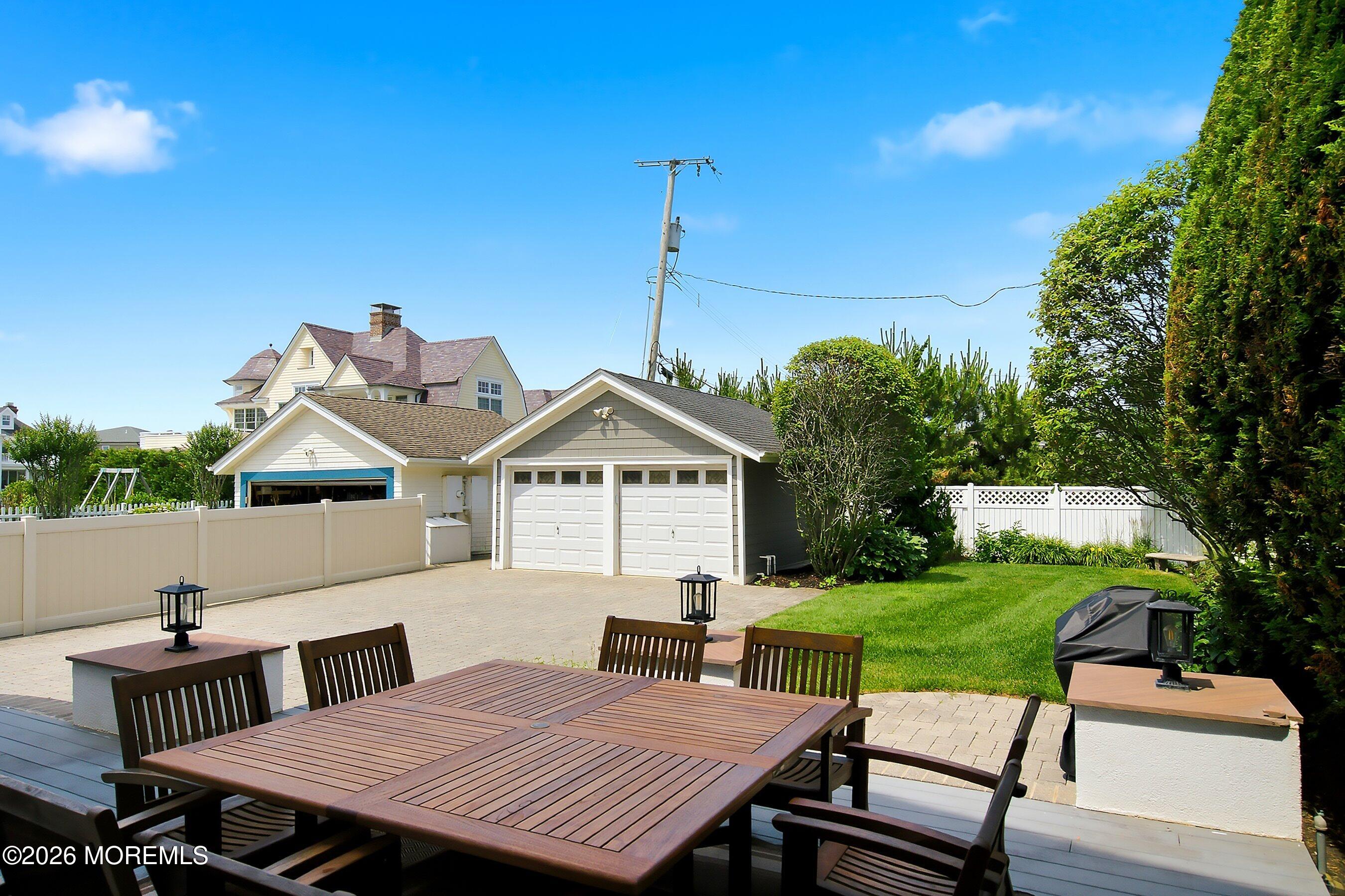 2007 Ocean Avenue North Spring Lake, NJ 07762 - Photo 51 of 86 20