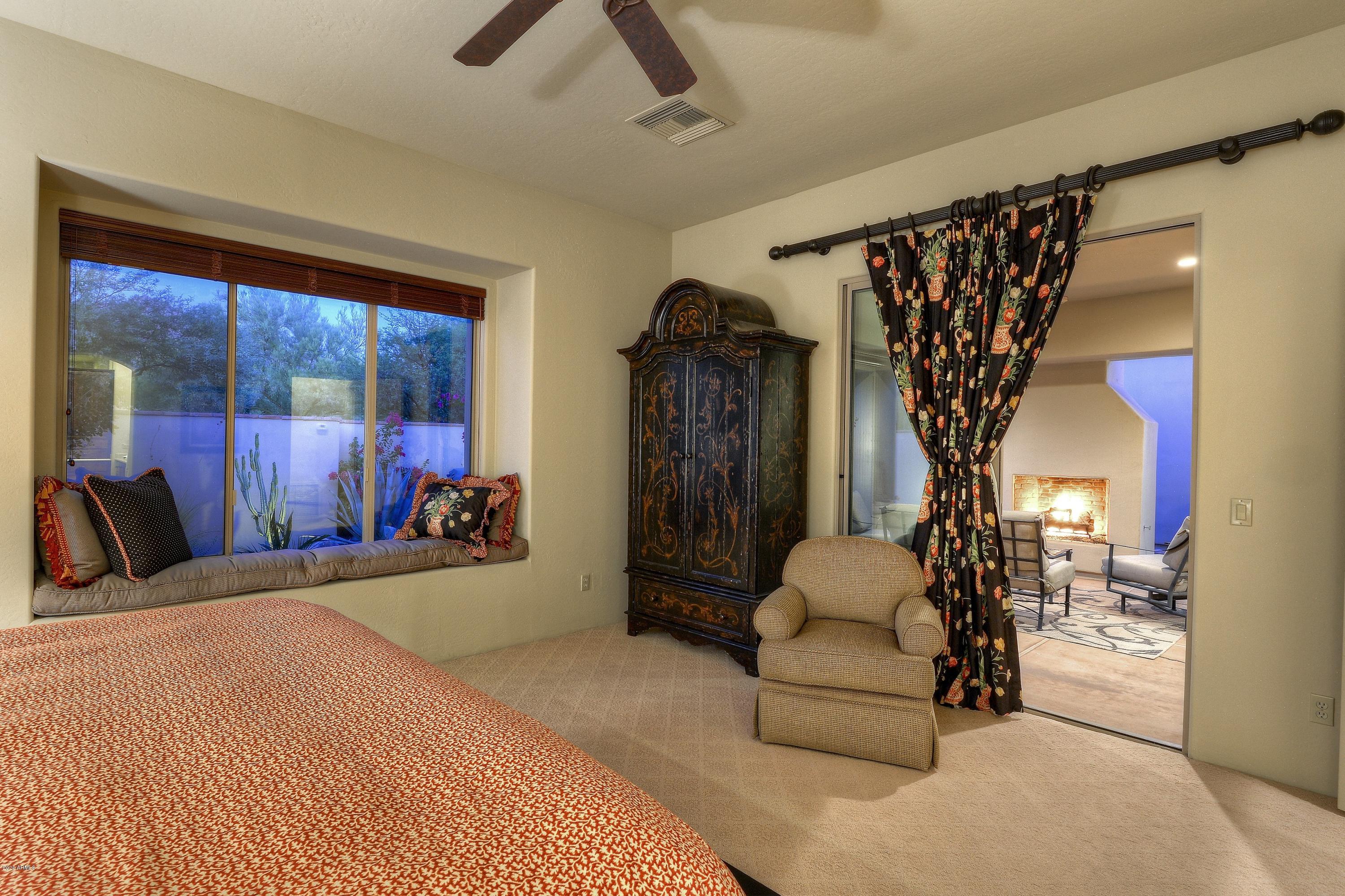 3015 South Lookout Ridge Gold Canyon, AZ 85118 - Photo 17 of 41 Master Bedroom