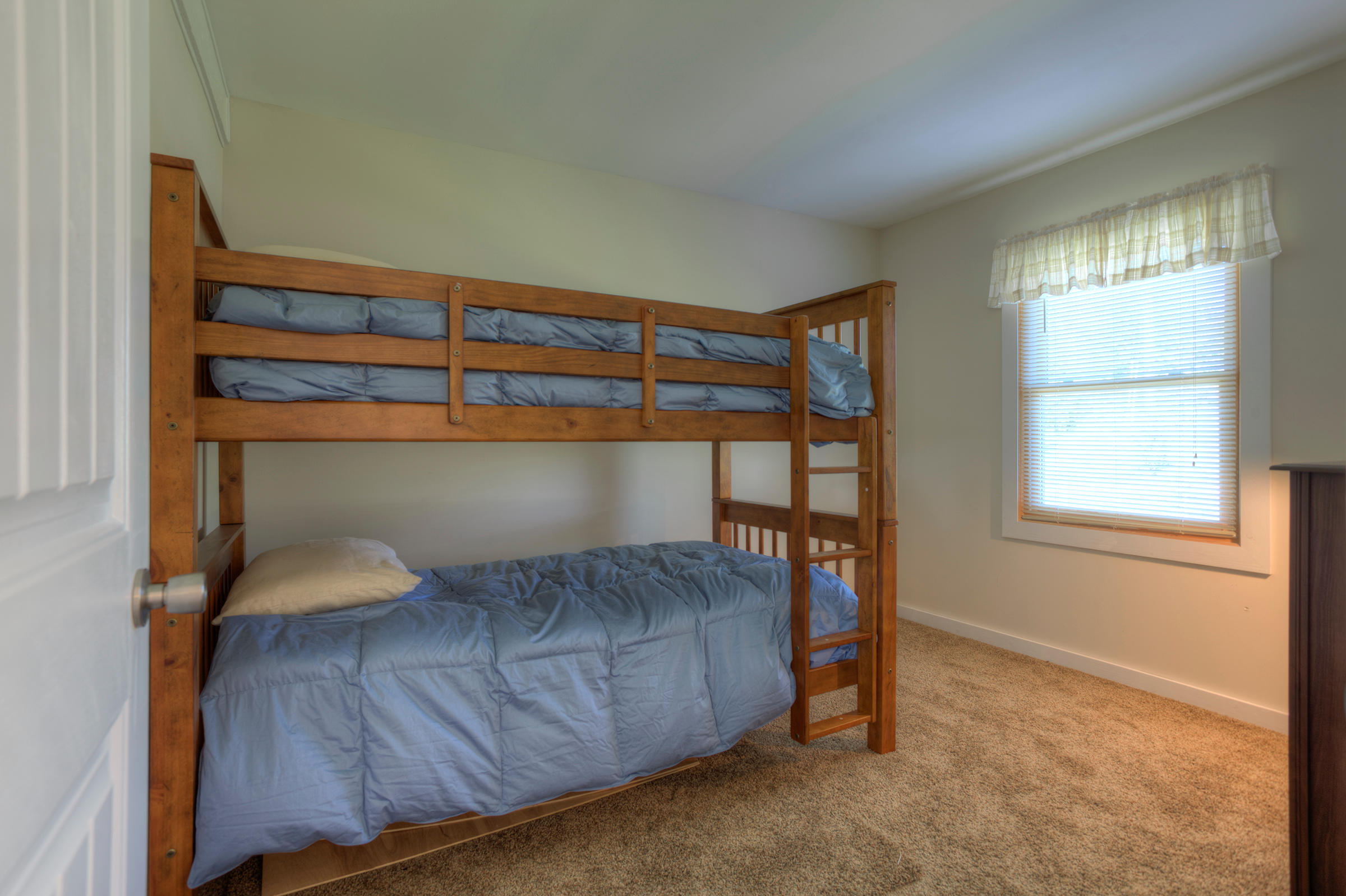 453 Racoon Lane Pioneer, TN 37847 - Photo 16 of 36 Bedroom Two_002