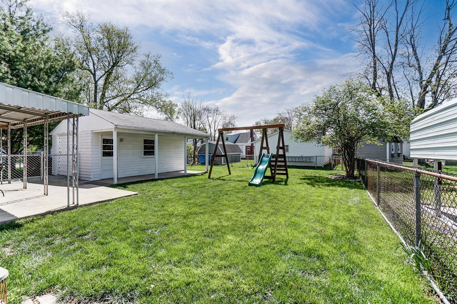 2238 Hunt Road Reading, OH 45215 - Photo 40 of 41