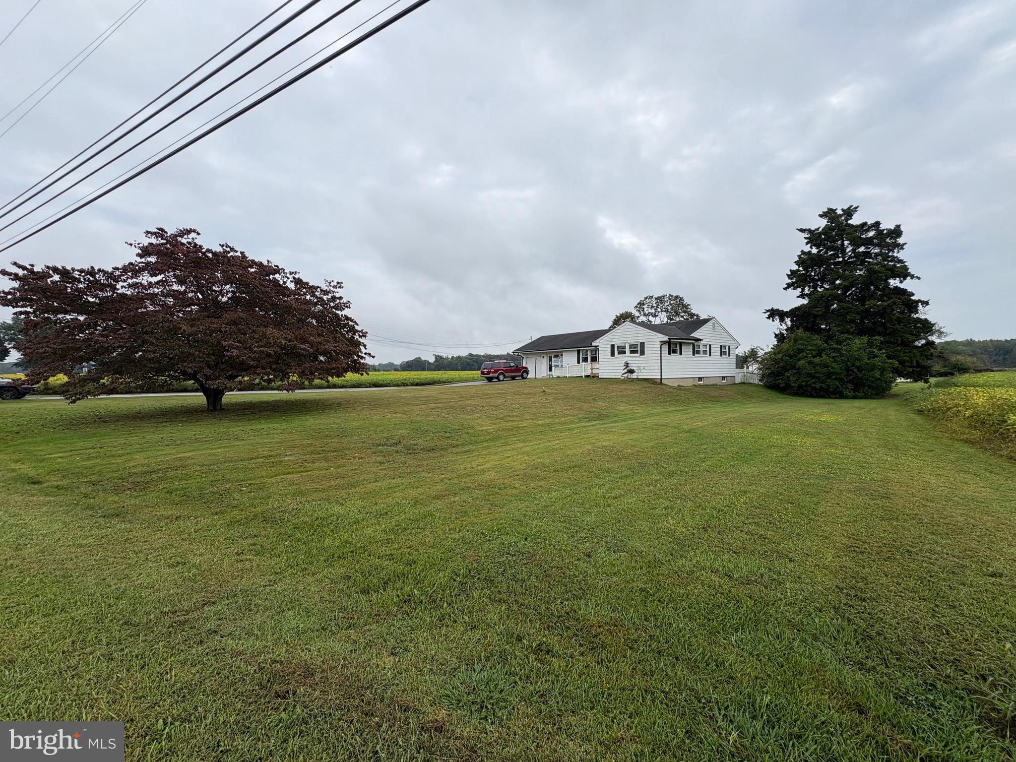 148 Amwellbury Road Salem, NJ 08079 - Photo 4 of 24 a view of a ocean view
