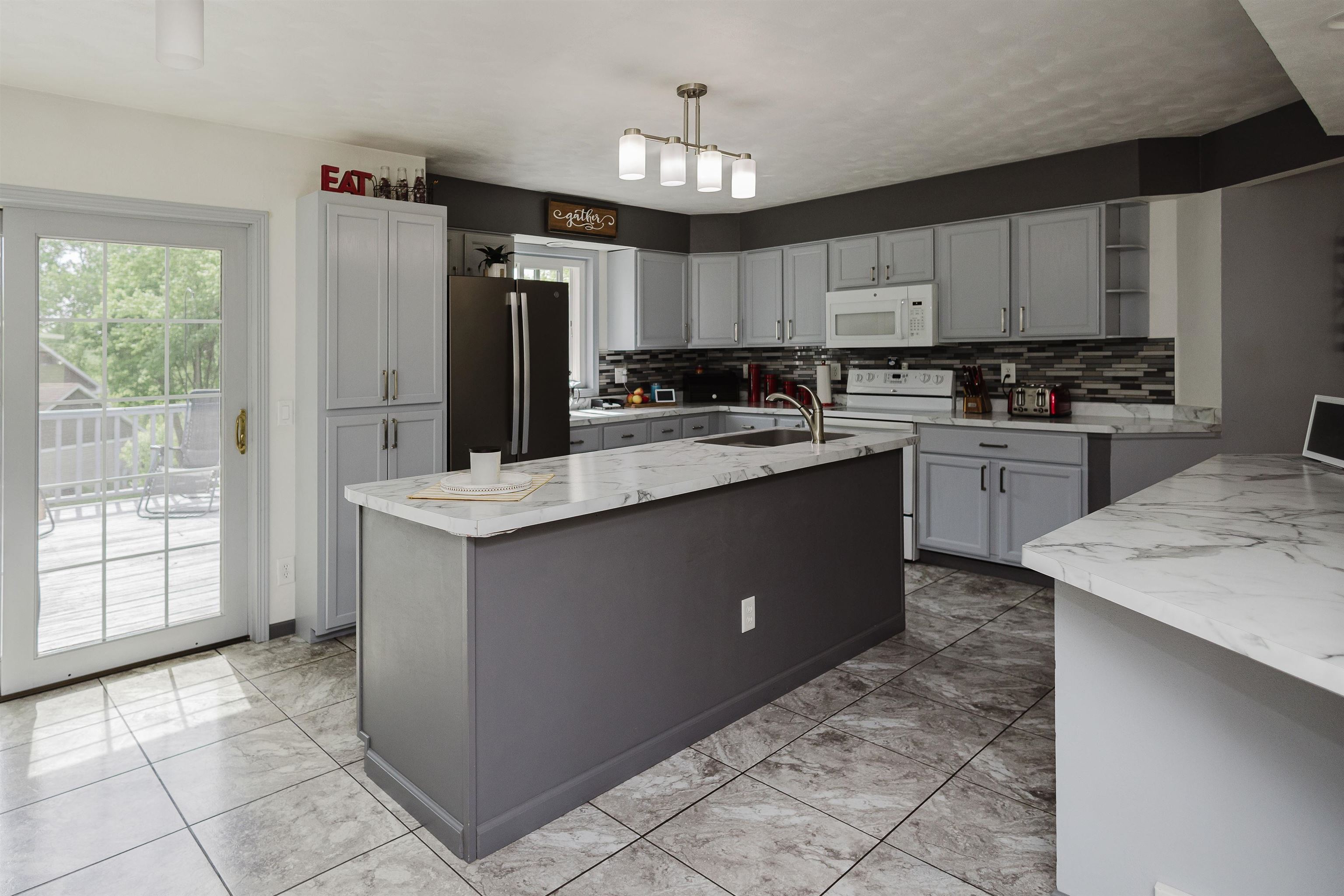 333 Harris Street Mineral Point, WI 53565 - Photo 11 of 55