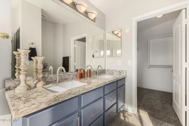 $1,680 | 911 East Lovegrass Drive, San Tan Valley, AZ 85143