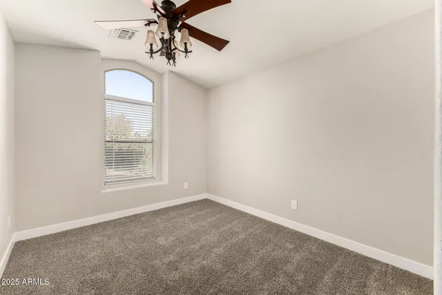 $1,680 | 911 East Lovegrass Drive, San Tan Valley, AZ 85143