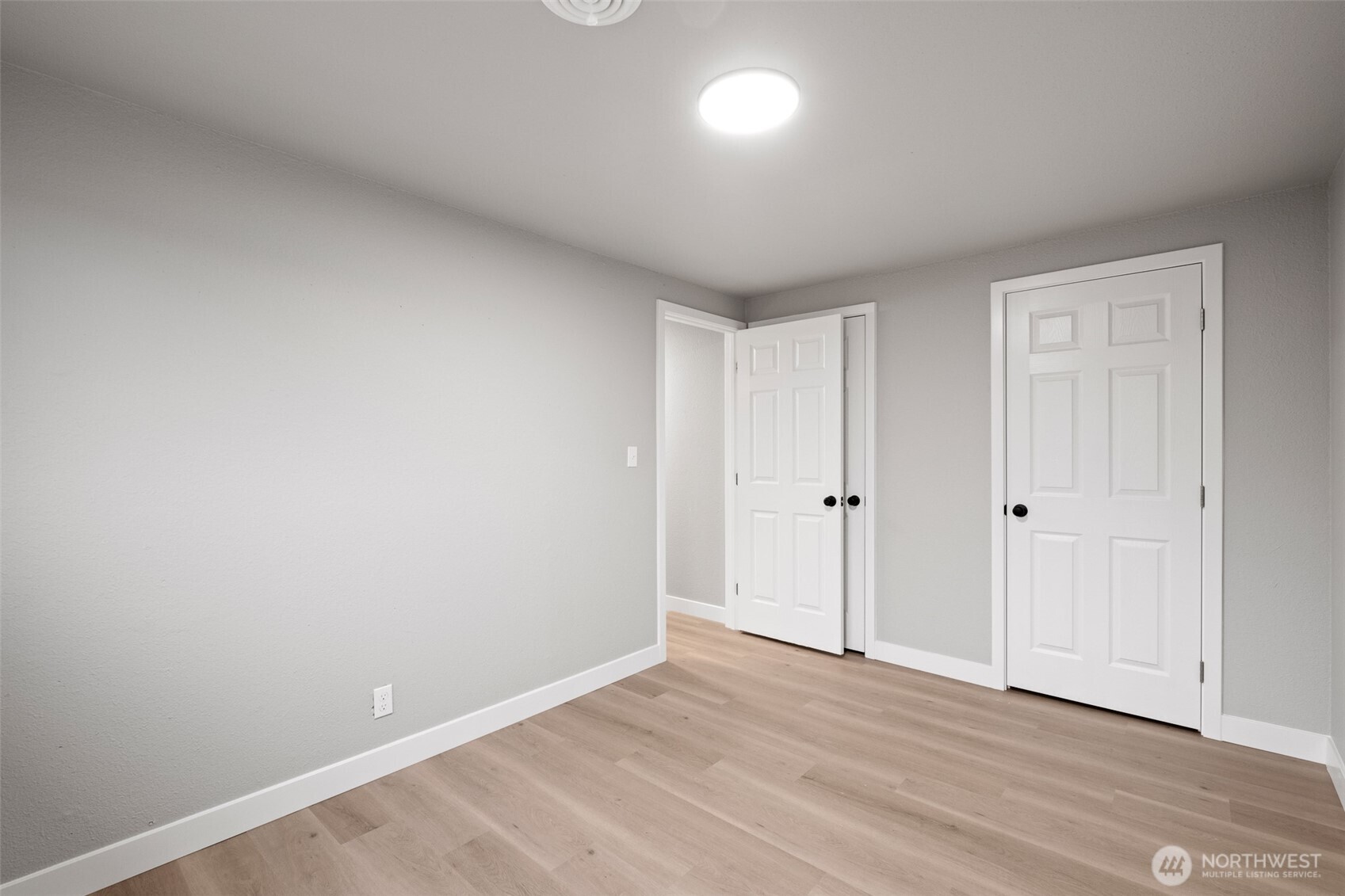 307 3rd Avenue Northeast Quincy, WA 98848 - Photo 16 of 26 a view of an empty room