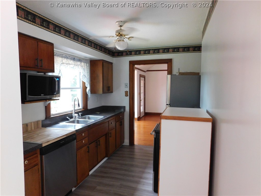 6831 Winfield Road Winfield, WV 25213 - Photo 16 of 23 Gallery Image 16