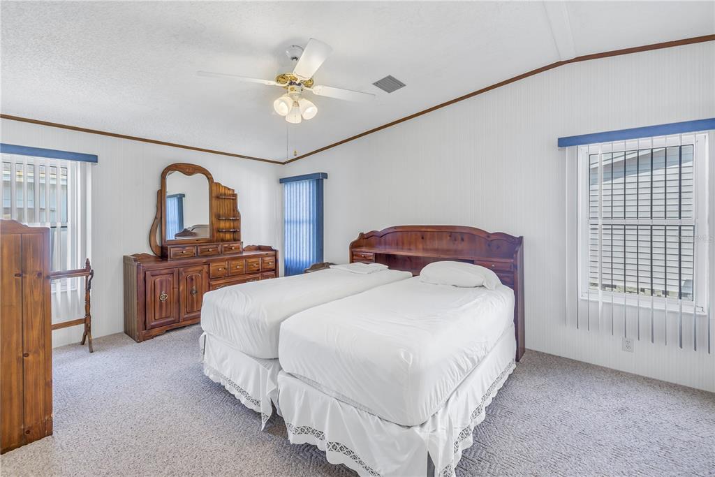 1001 Starkey Road, Unit 298 Largo, FL 33771 - Photo 11 of 49 Gallery Image 11