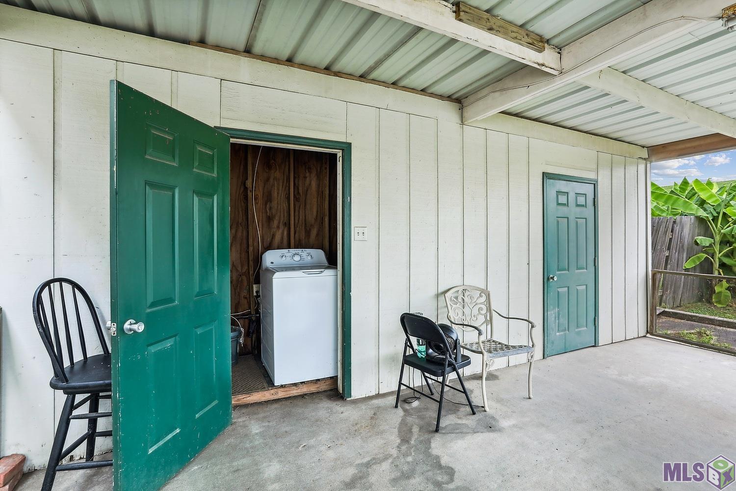 550 South River Road Port Allen, LA 70767 - Photo 5 of 32