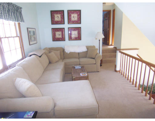 42 Lawrence Road Plymouth, MA 02360 - Photo 7 of 10 Gallery Image 7