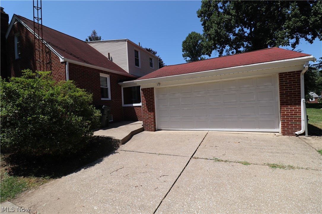 4945 2nd Street Northwest Canton, OH 44708 - Photo 6 of 24 Gallery Image 6