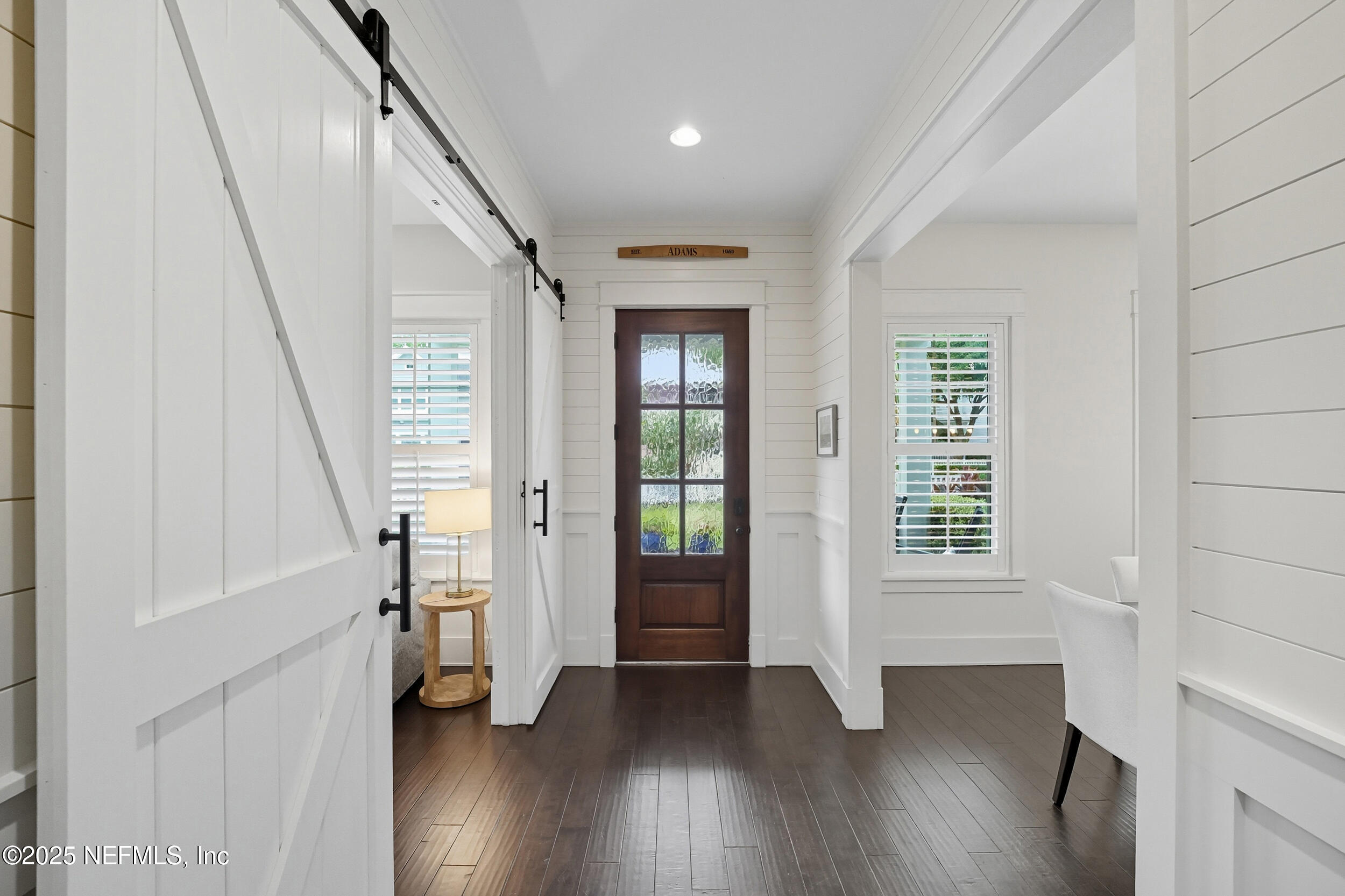 951 Paradise Circle Atlantic Beach, FL 32233 - Photo 7 of 76 Foyer