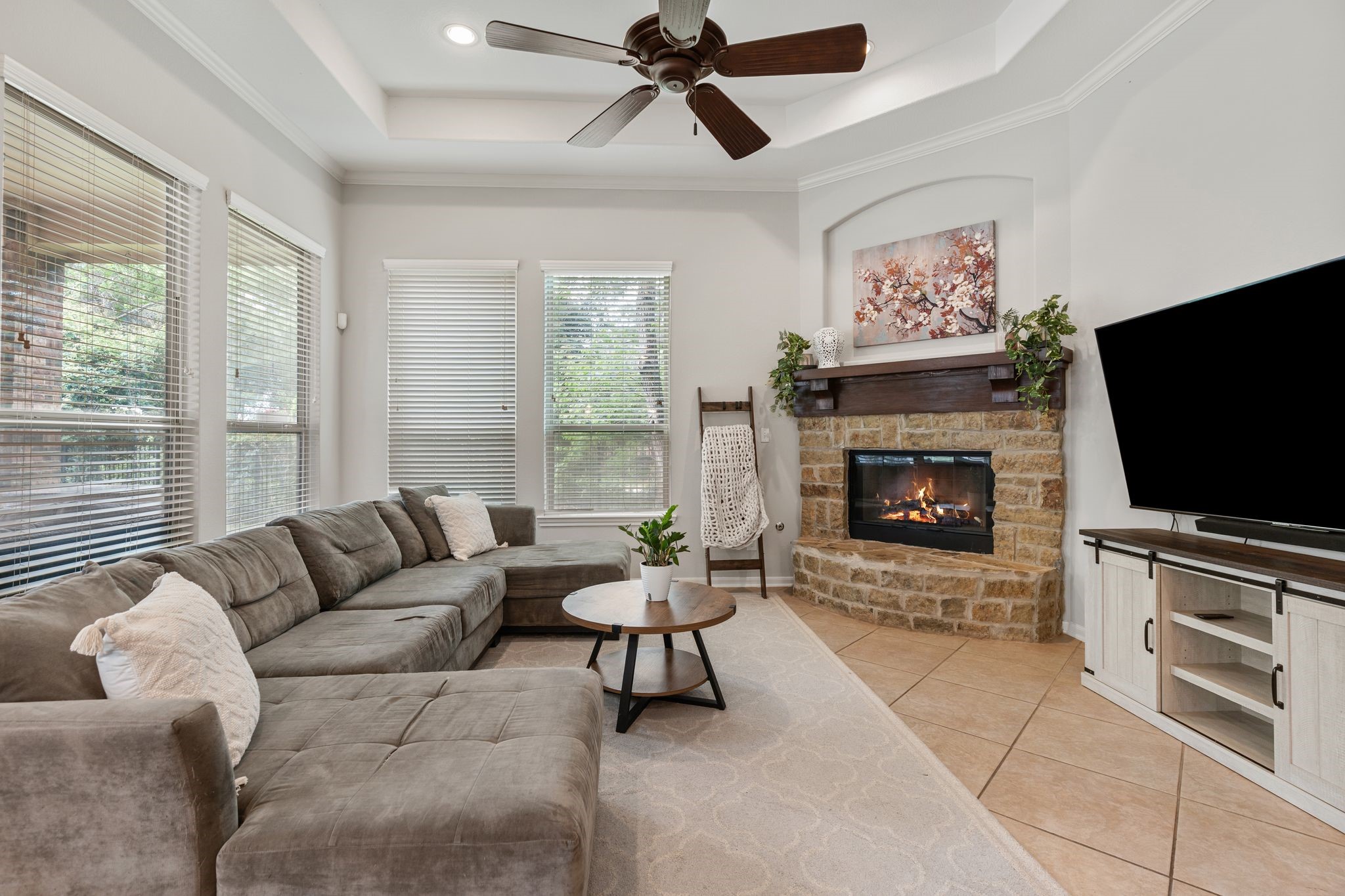 35 Nagshead Place Spring, TX 77389 - Photo 7 of 40