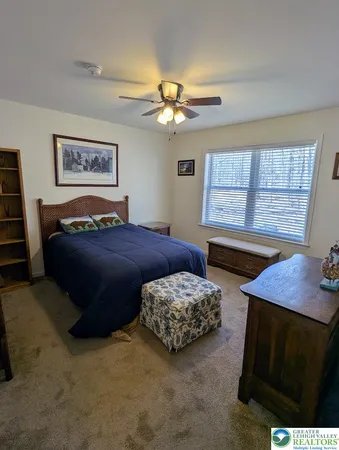 $529,900 | 11 Poplar Place, Gouldsboro, PA 18424