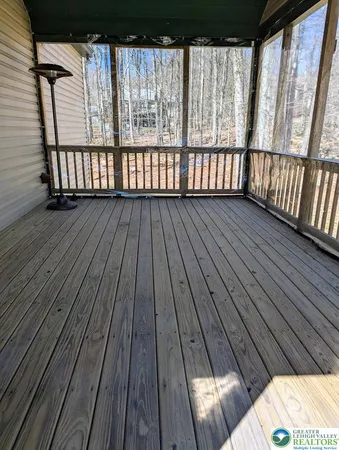 $529,900 | 11 Poplar Place, Gouldsboro, PA 18424