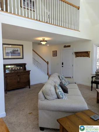 $529,900 | 11 Poplar Place, Gouldsboro, PA 18424