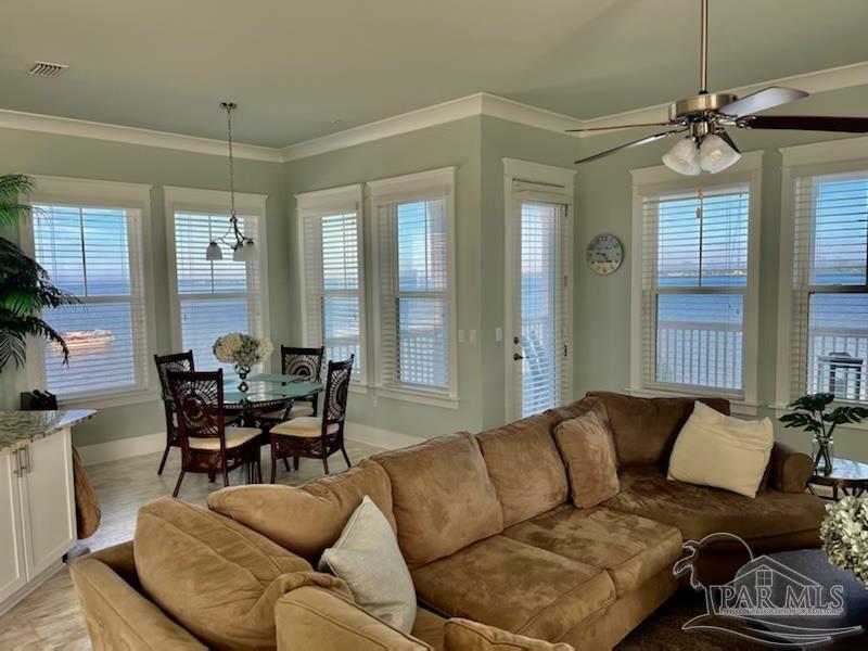 1466 Seaside Circle Navarre Beach, FL 32566 - Photo 17 of 50
