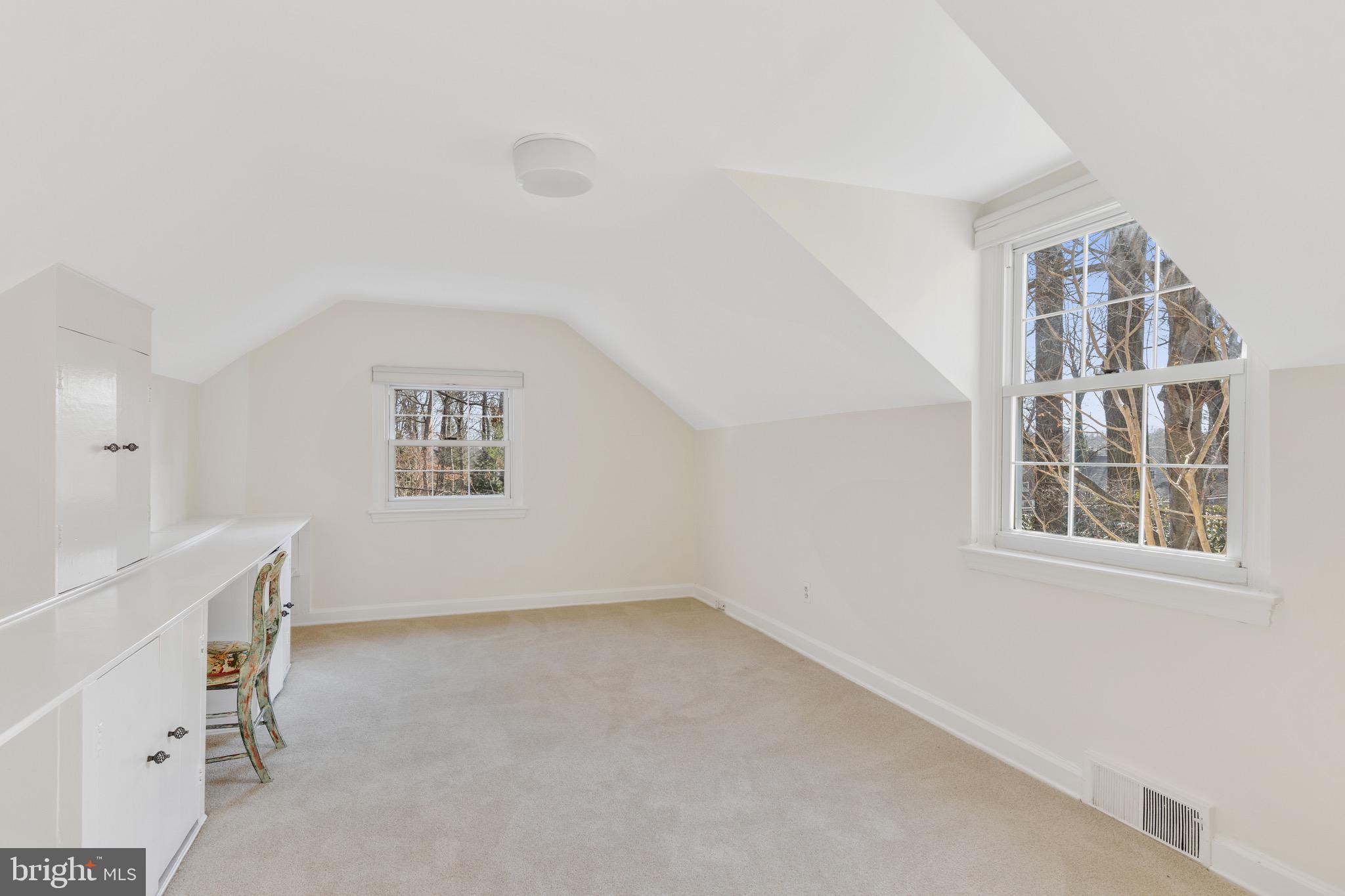 30 Crestline Road Wayne, PA 19087 - Photo 16 of 27 Bedroom 2