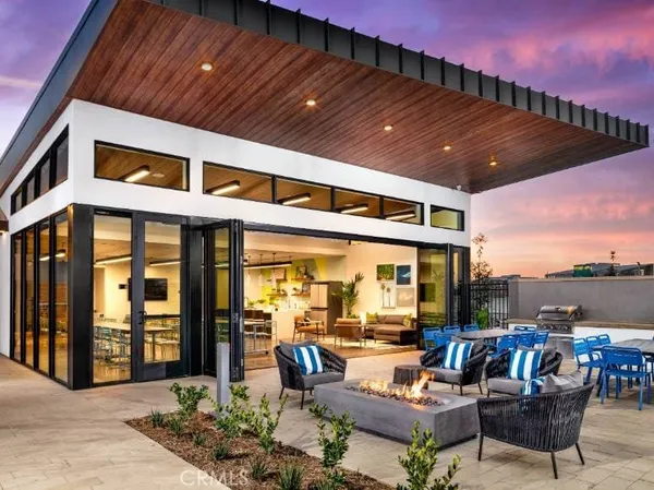 $1,488,800 | 16175 Dawn Way, Unit 207, Tustin, CA 92782