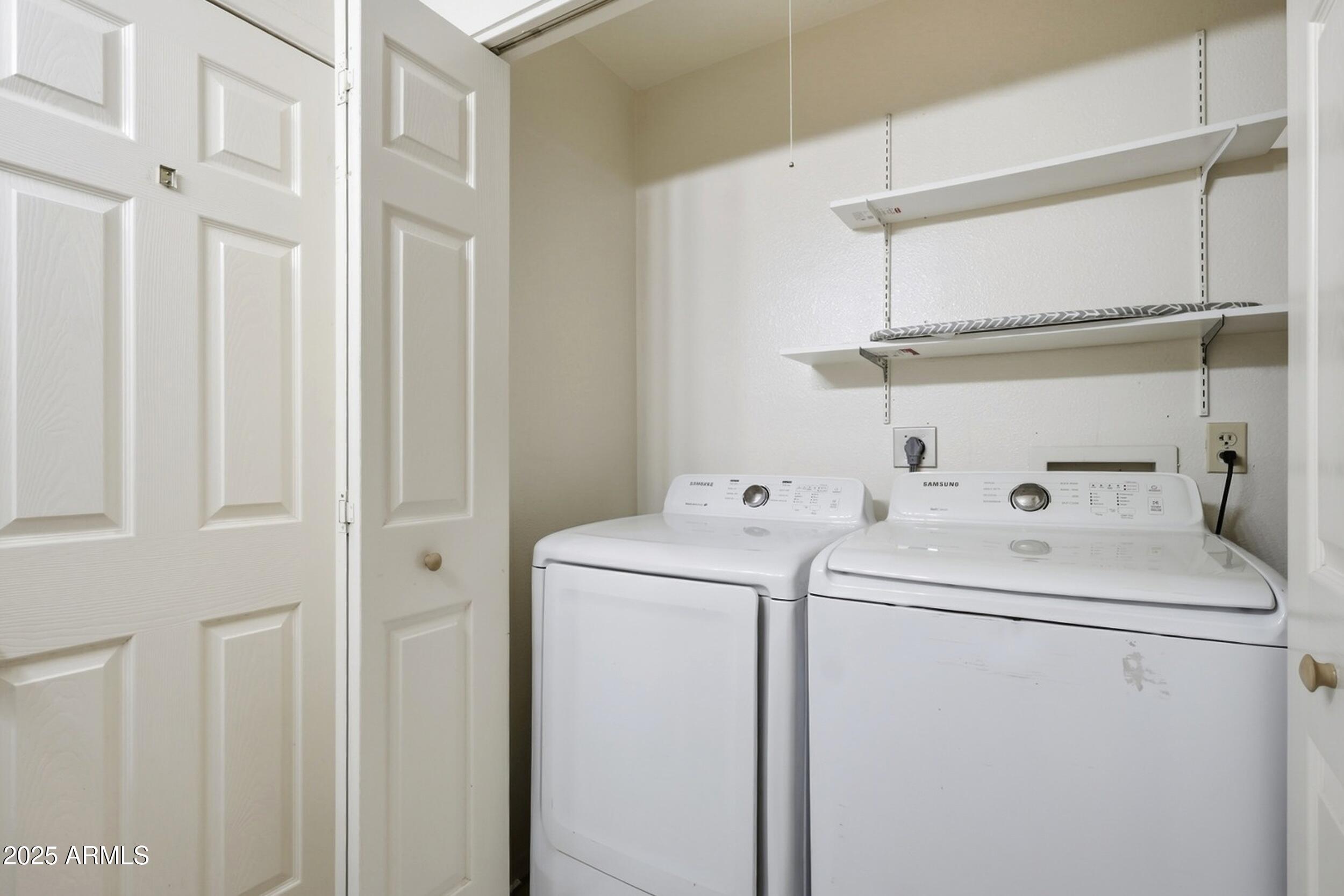 1831 East Kirkland Lane, Unit B Tempe, AZ 85288 - Photo 19 of 33 a utility room with dryer and washer