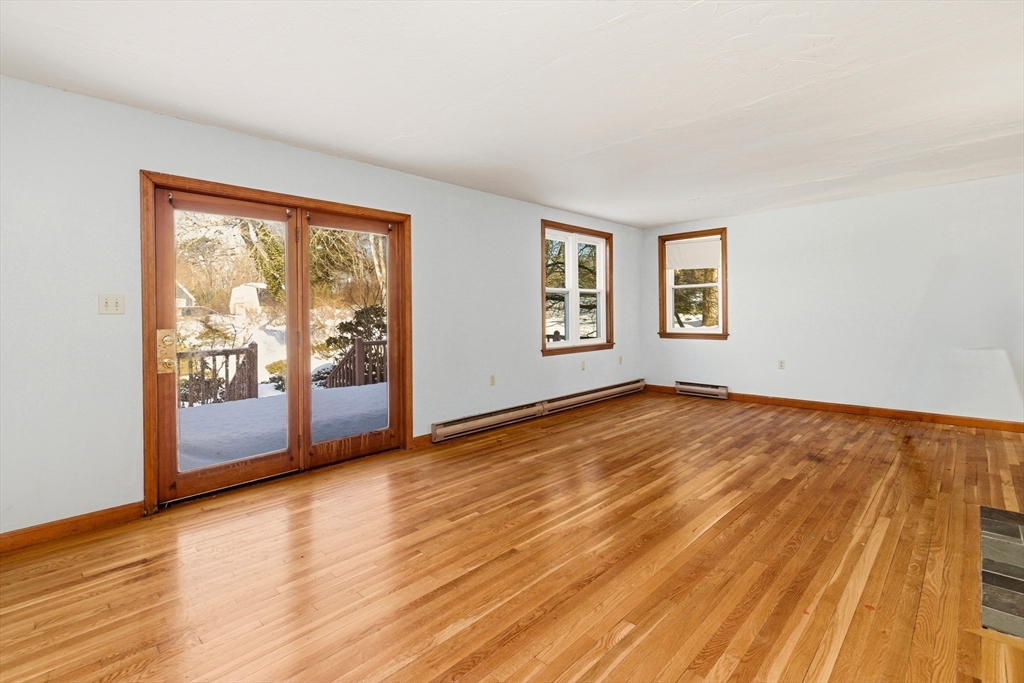 29 Williston Road Bourne, MA 02562 - Photo 11 of 34