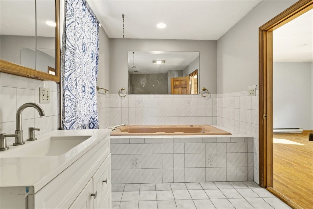 29 Williston Road Bourne, MA 02562 - Photo 16 of 34