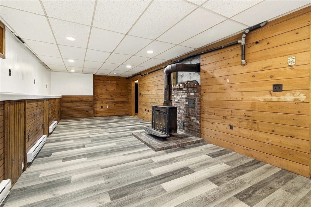 29 Williston Road Bourne, MA 02562 - Photo 23 of 34